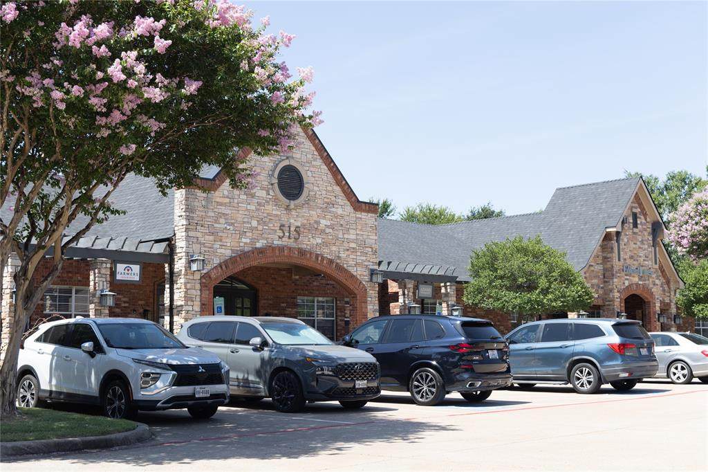 515 Southlake Boulevard - Photo 1