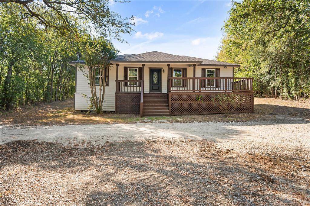 316 County Road 3048A - Photo 1