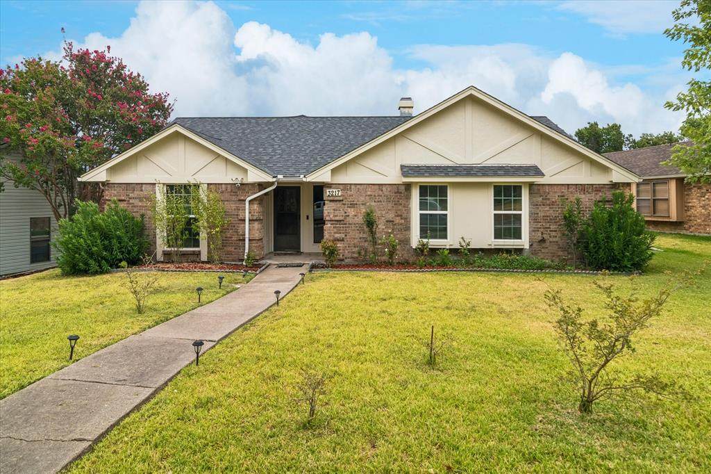 3217 Colby Circle - Photo 1