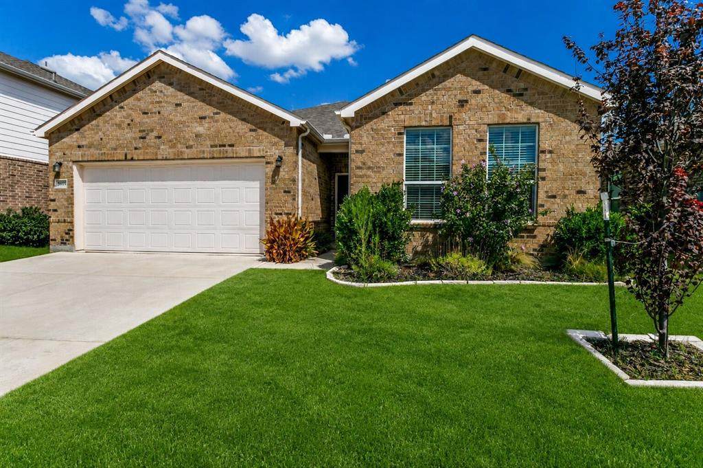5612 Apple Grove Way - Photo 1