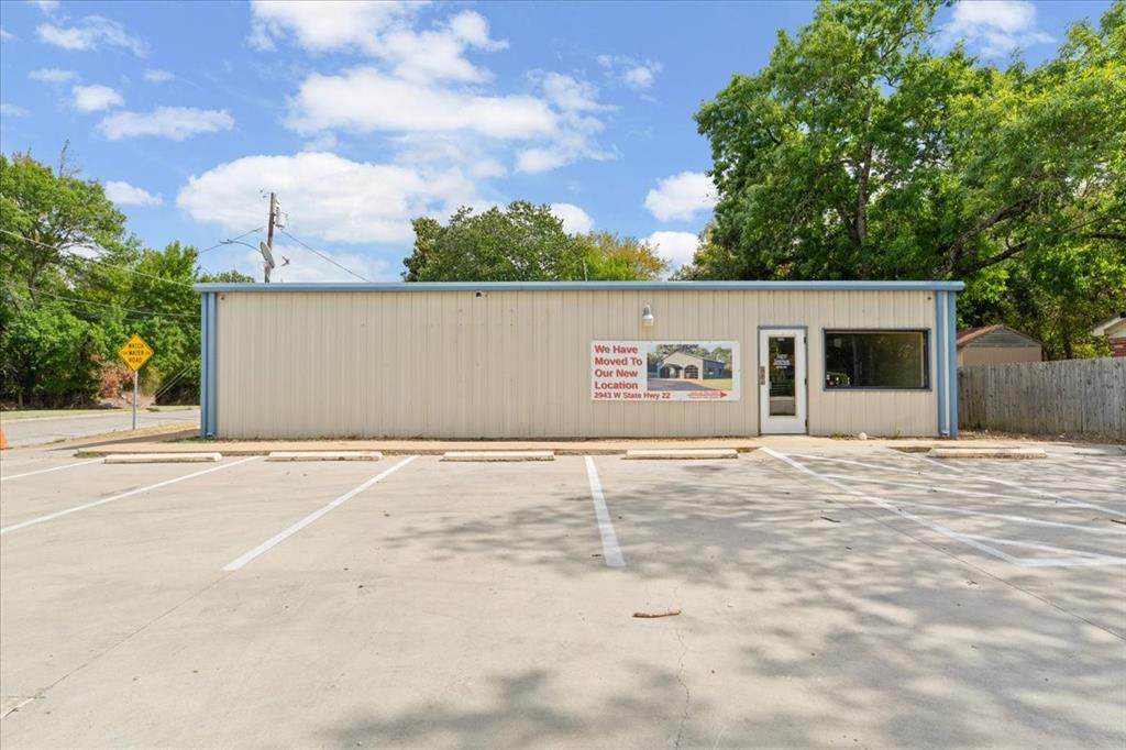 2601 2nd Avenue - Photo 1