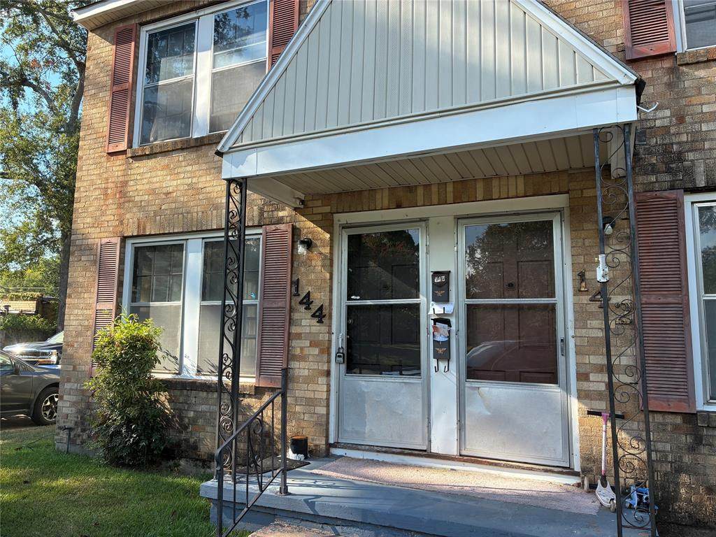 144 Merrick Street - Photo 1