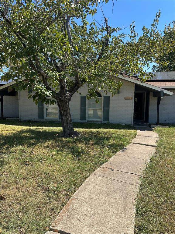 3614 Skyline Drive - Photo 1