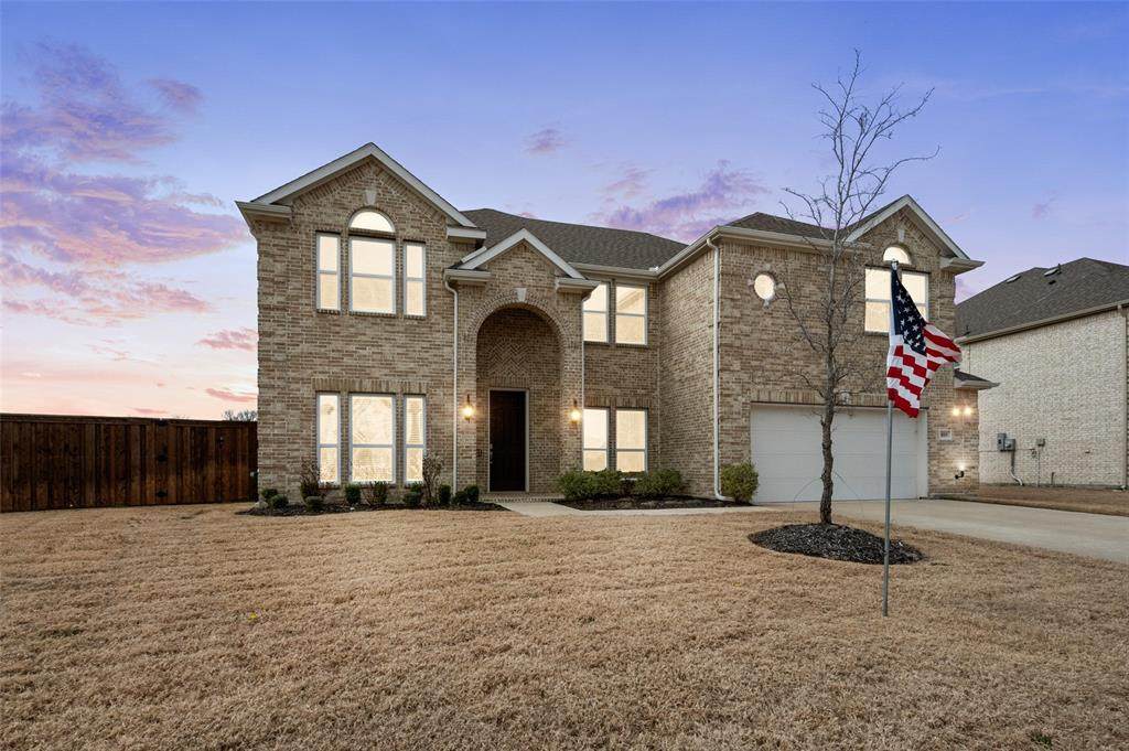 809 Blue Heron Drive - Photo 1