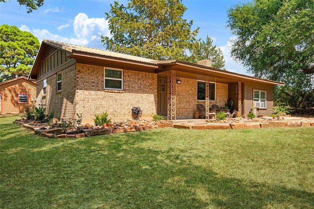 506 County Road 34710 - Photo 1