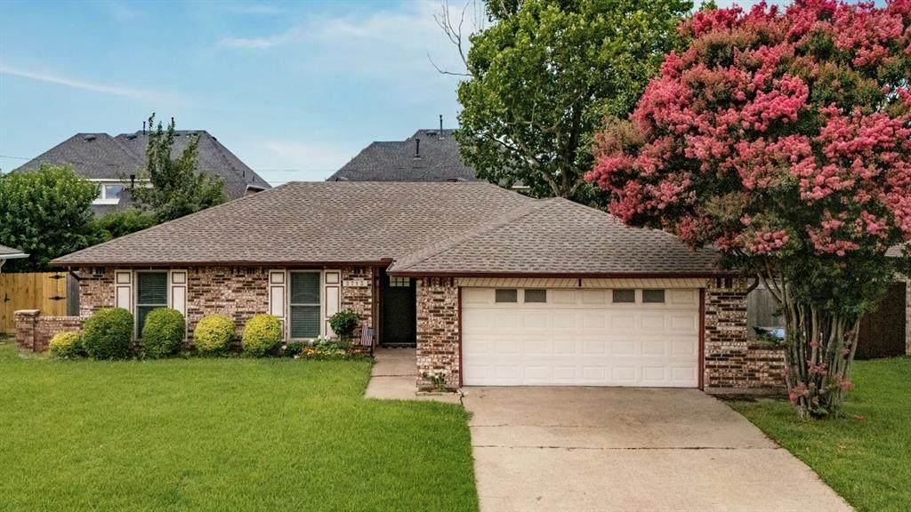 2713 Yale Drive - Photo 1