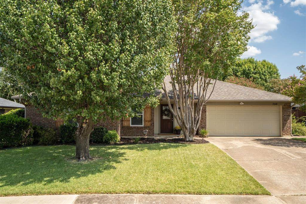 756 California - Photo 1