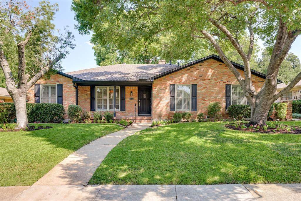 7441 Alto Caro Drive - Photo 1