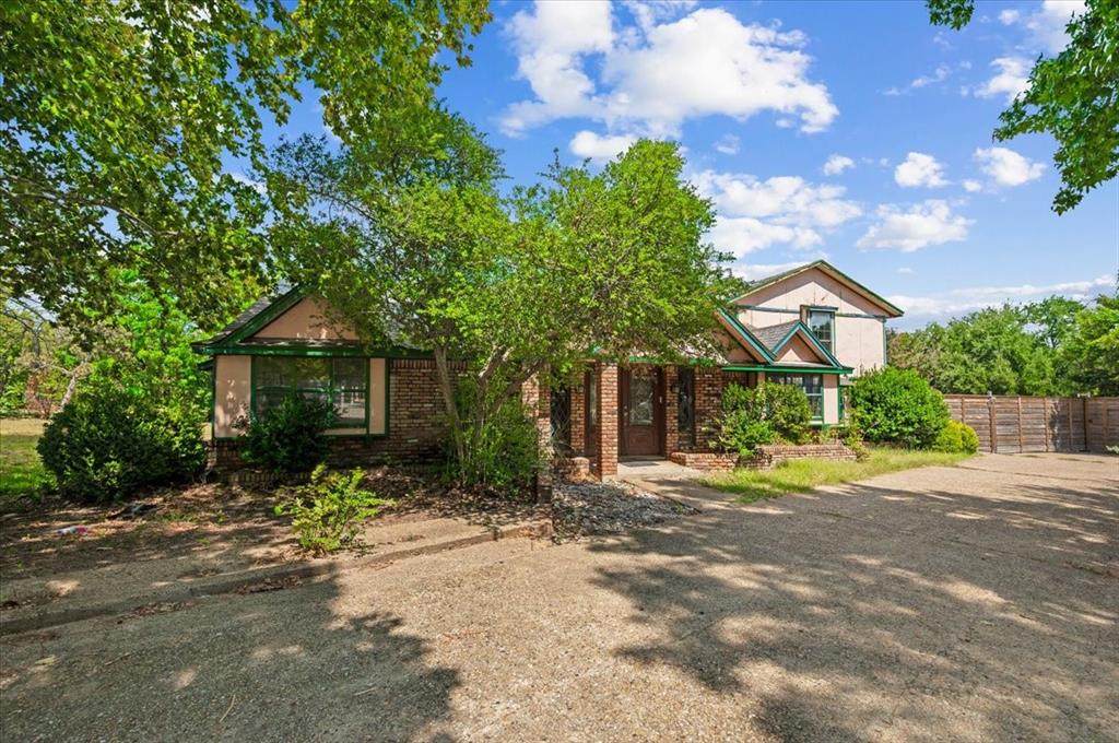 135 Pleasant Run Road - Photo 1