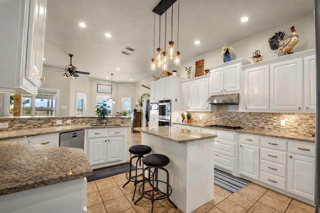 737 County Road 4699 - Photo 1