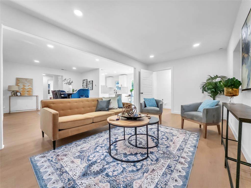 1802 Fairfax Lane - Photo 1