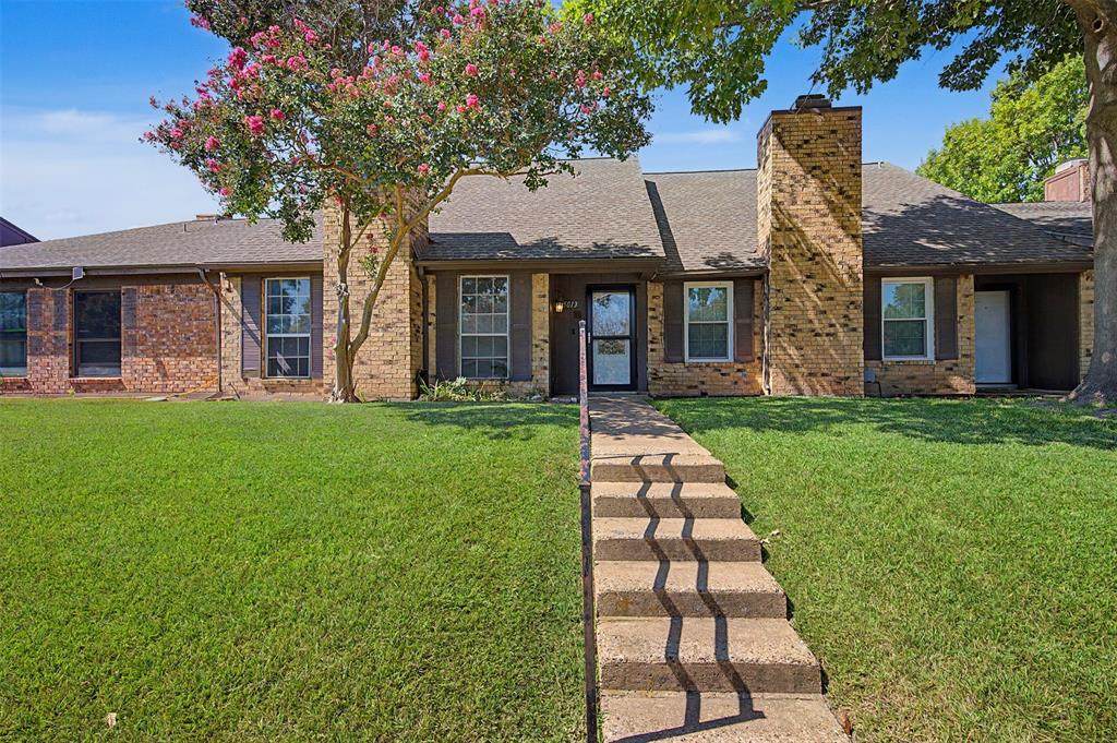 5013 Buttonwood Lane - Photo 1