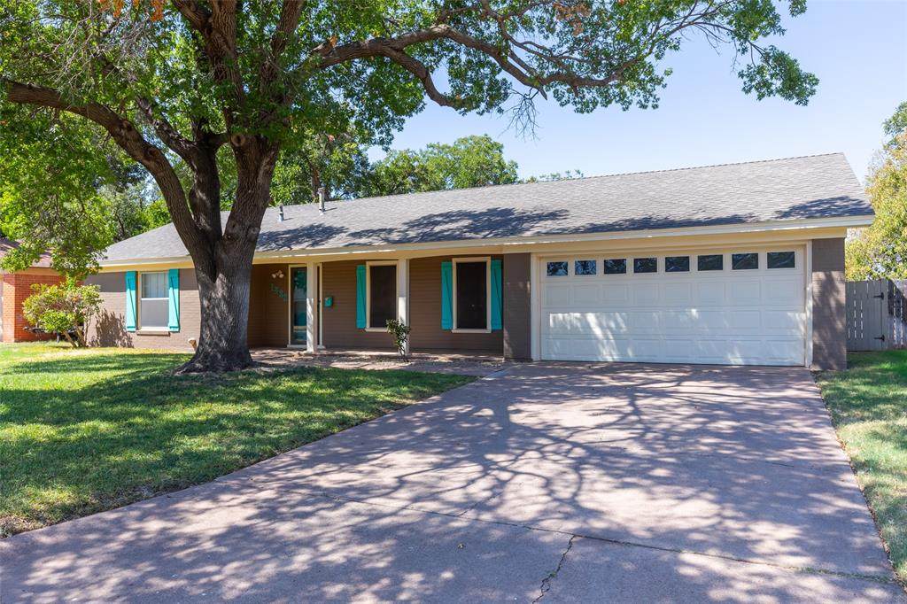 1482 Minter Lane - Photo 1