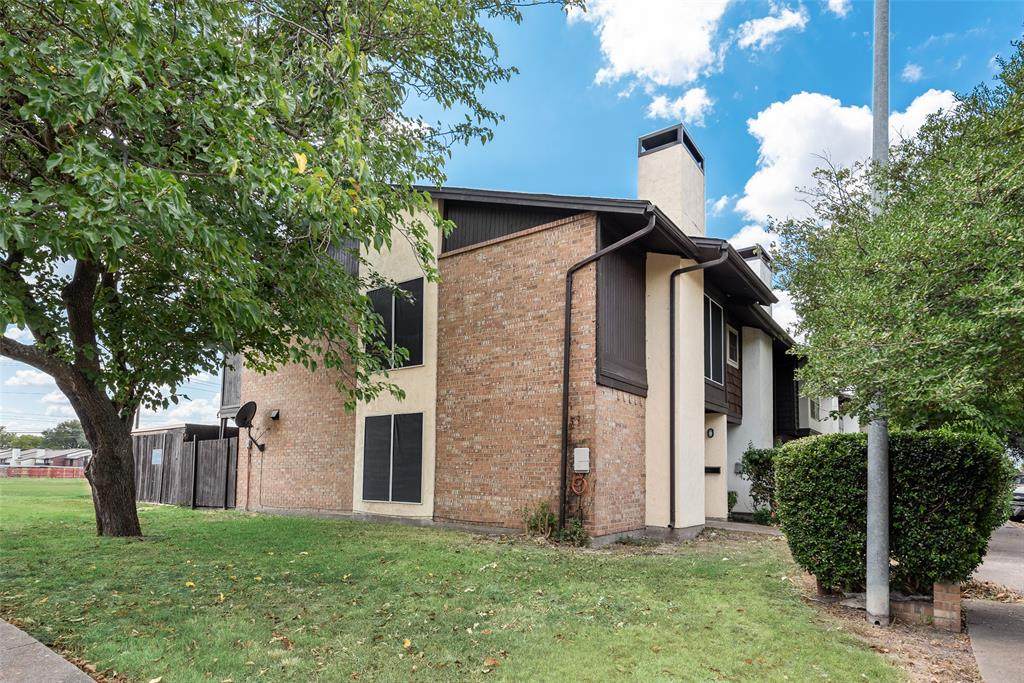 264 Rolling Hills Place - Photo 1