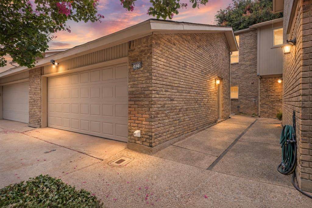 3022 Eastpark Drive - Photo 1