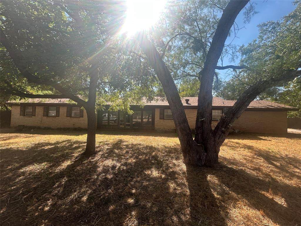 4118 Concord Court - Photo 1
