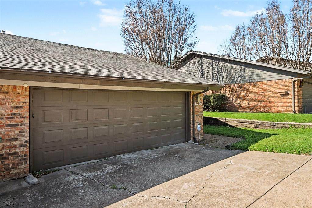 6206 Post Oak Terrace - Photo 1