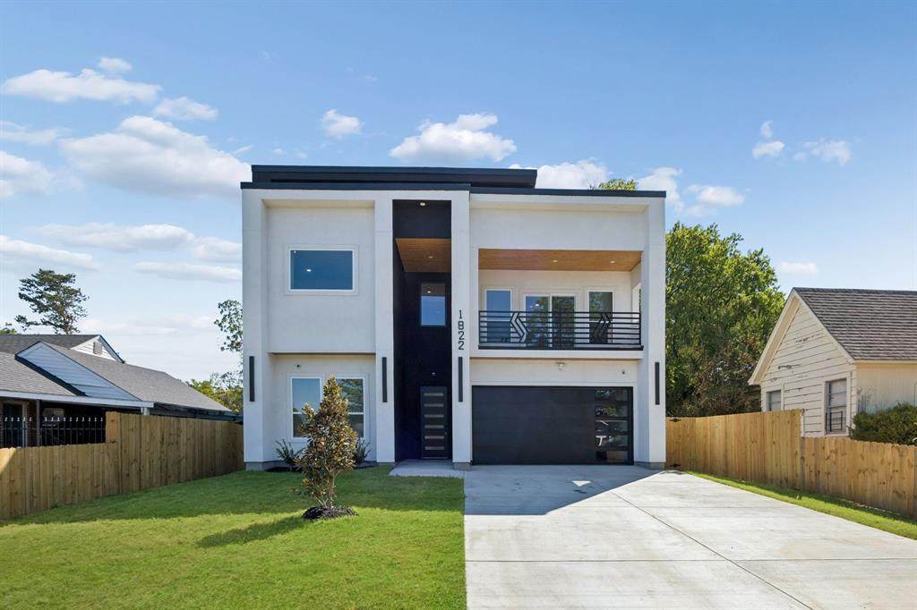 1822 Marsalis Avenue - Photo 1