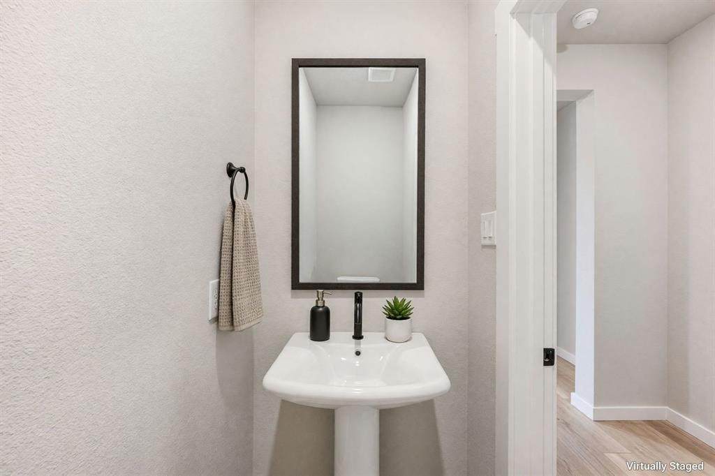 2854 Grandview Drive - Photo 1