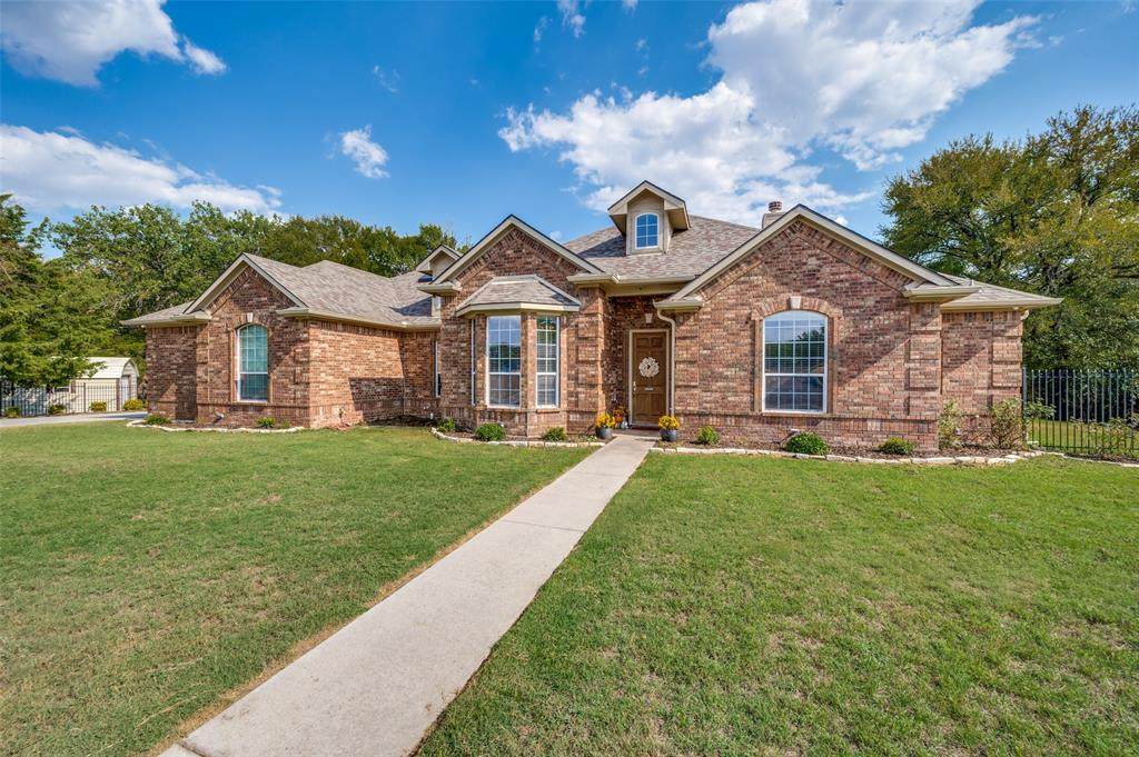 1620 Linda Drive - Photo 1