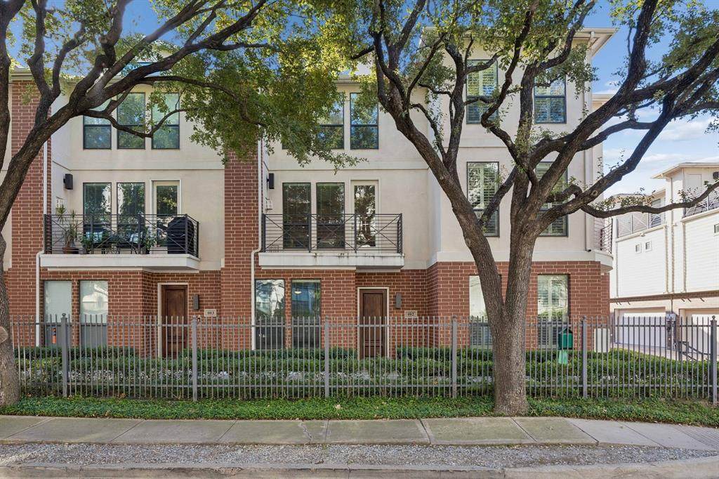 2606 Shelby Avenue - Photo 1