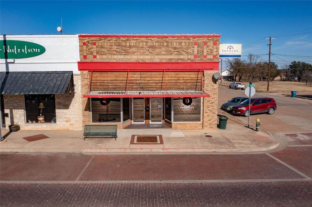 132 Walker Street - Photo 1