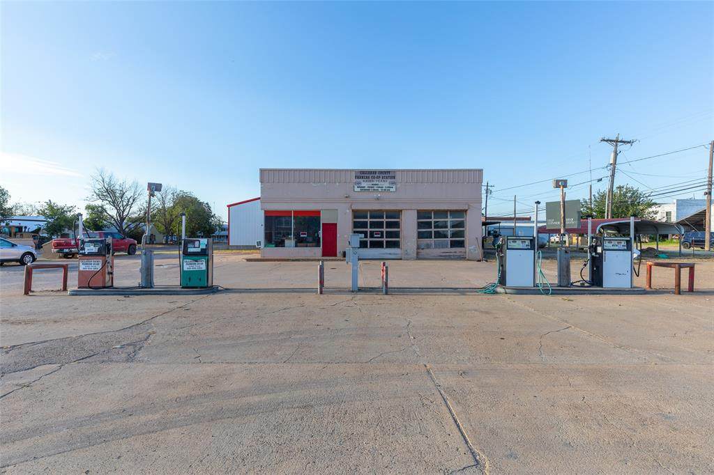 131 4th Street - Photo 1