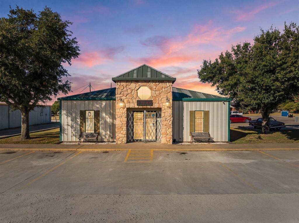1225 Brazos Street - Photo 1