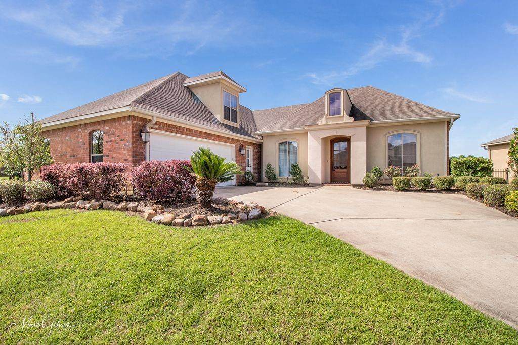 230 Macey Lane - Photo 1