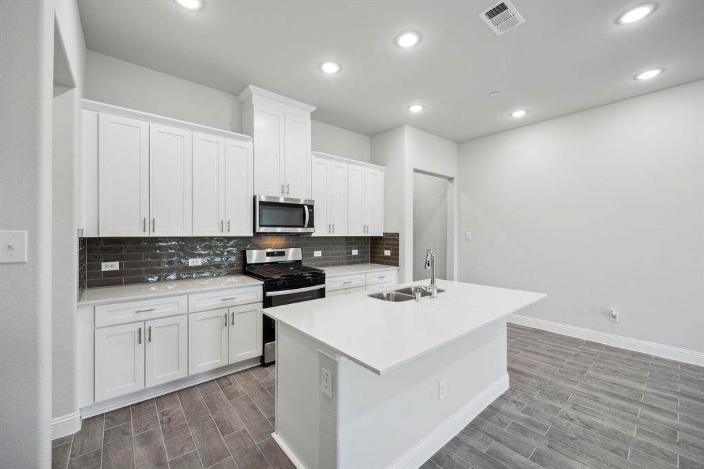 https://bt-photos.global.ssl.fastly.net/ntreis/orig_boomver_1_21396015-2.jpg