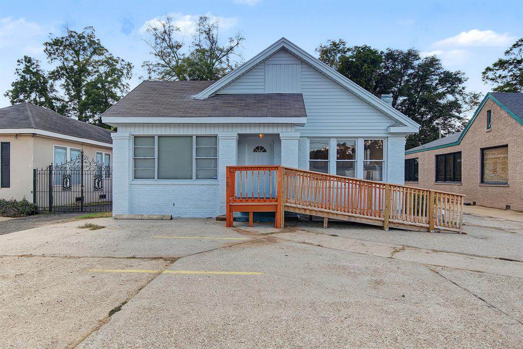 3548 Youree Drive - Photo 1