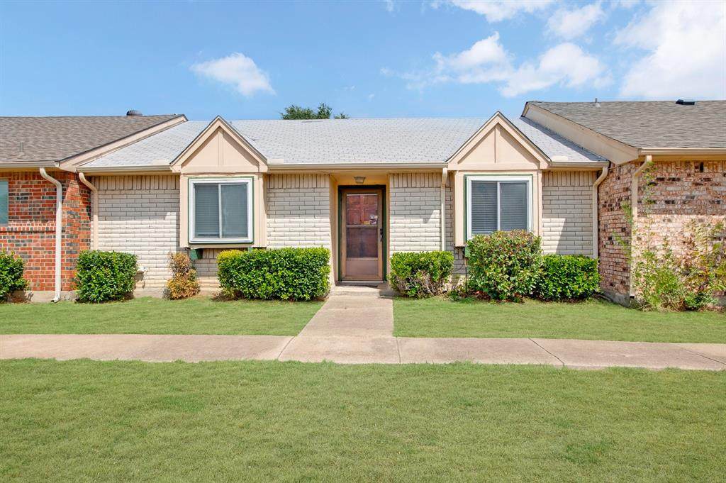 4 Mountain Creek Court - Photo 1