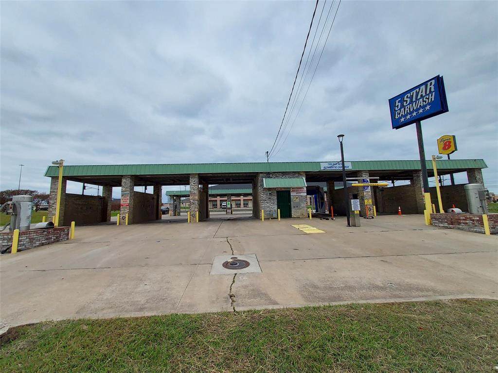 5000 Benton Street - Photo 1