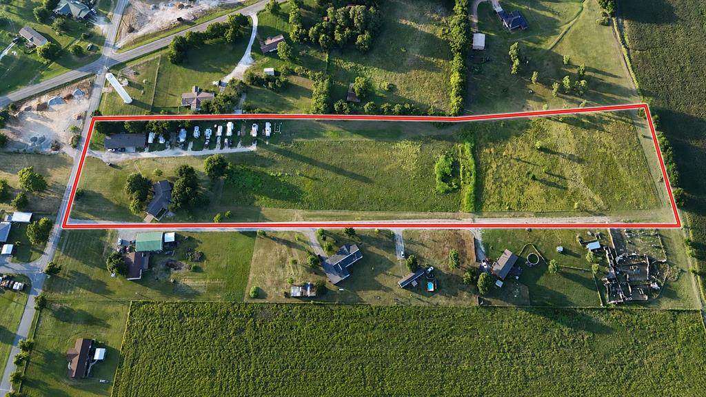 1612 White Mound Road - Photo 1