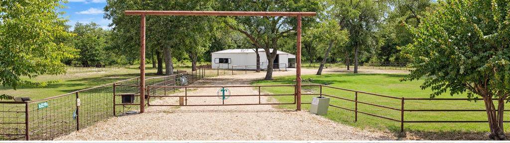 https://bt-photos.global.ssl.fastly.net/ntreis/orig_boomver_1_21399293-2.jpg