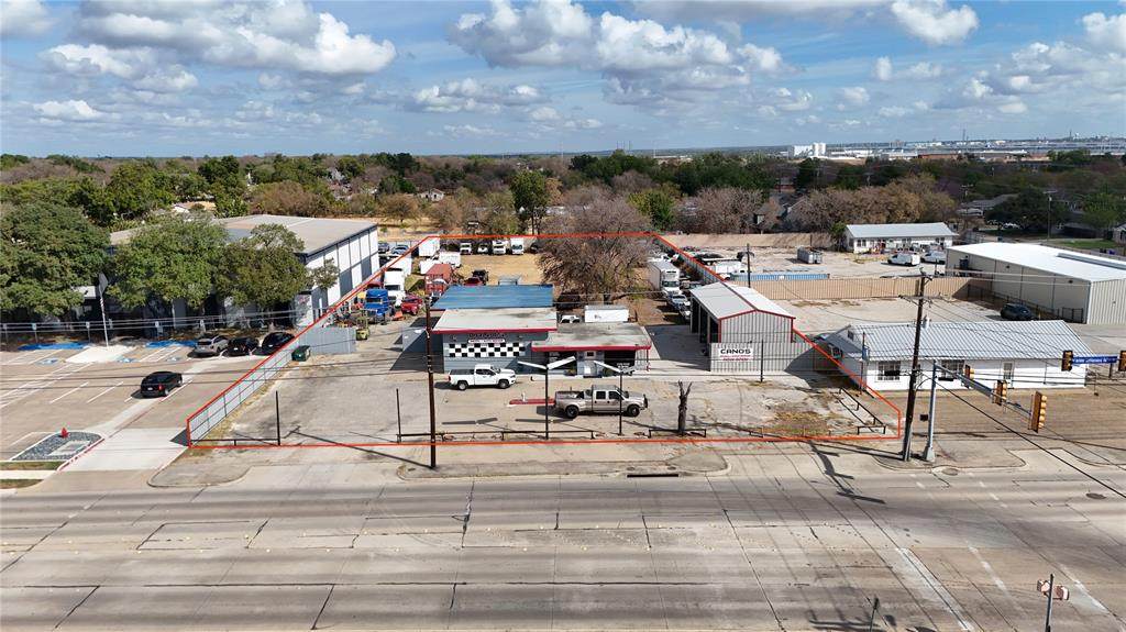 8212 White Settlement Road - Photo 1