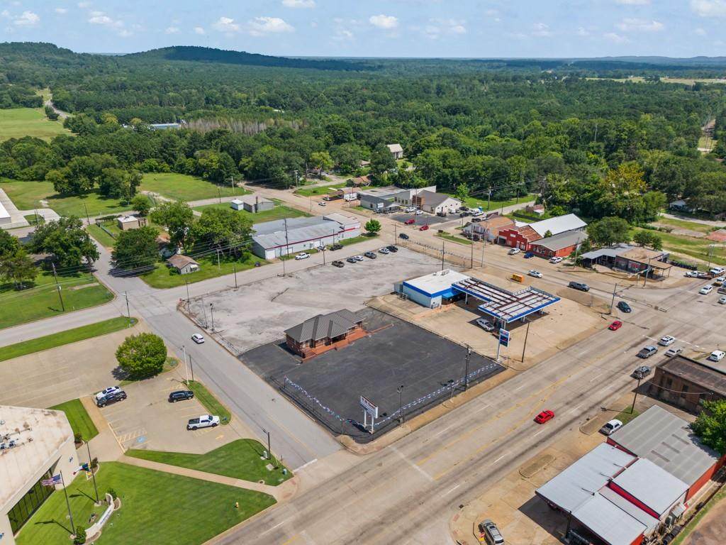 112 Us Hwy 271 - Photo 1