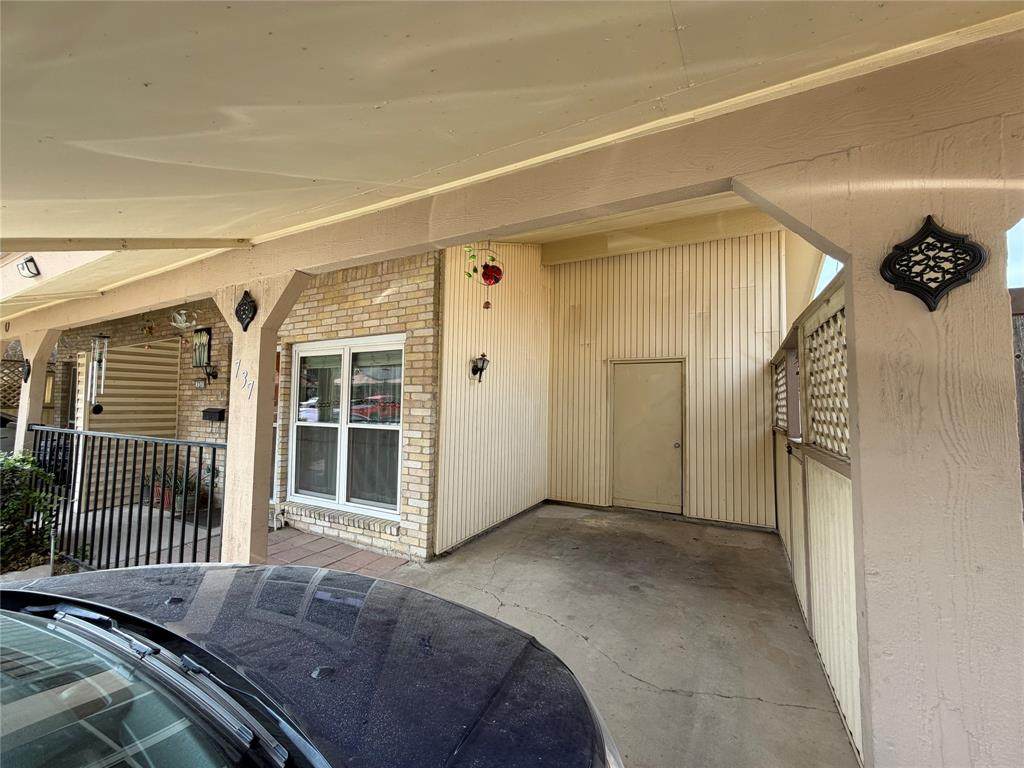 737 Ticonderoga Drive - Photo 1
