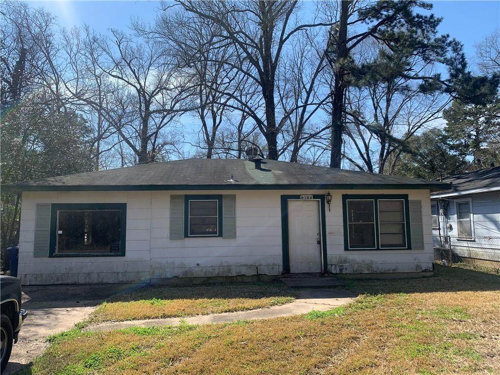 1635 Desoto Street - Photo 1