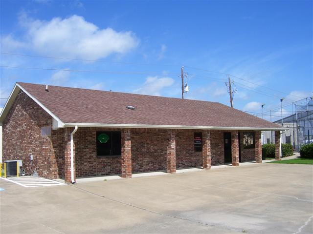 801 Interstate 30 - Photo 1