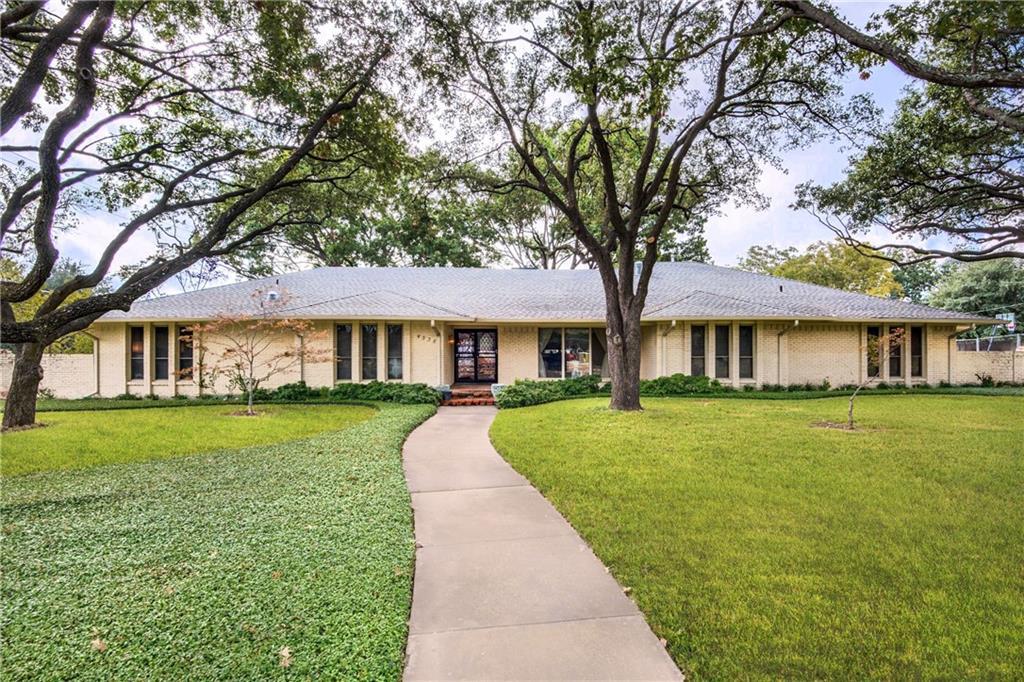 4538 Irvin Simmons Drive - Photo 1