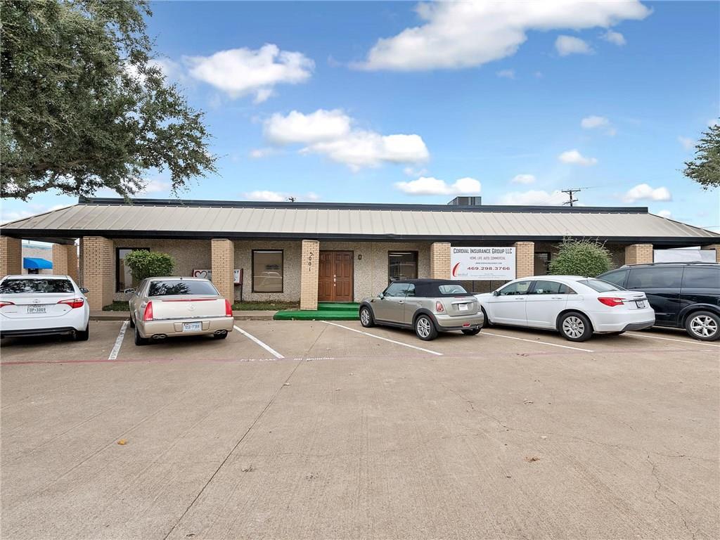 5001 Rowlett Road - Photo 1