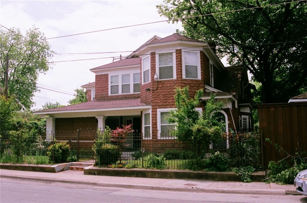 203 Colson Street - Photo 1