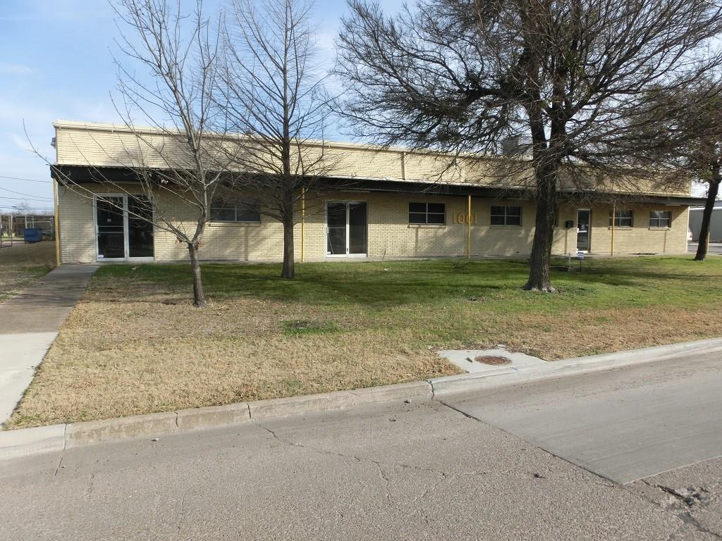 1001 Dalworth Drive - Photo 1