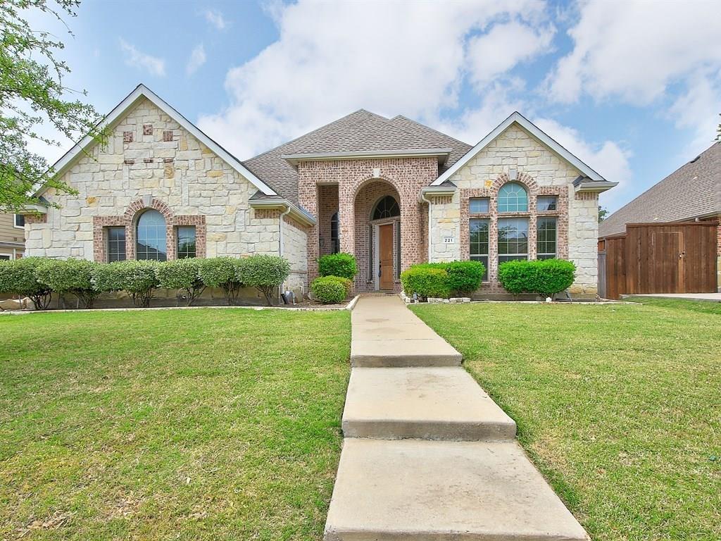 221 Sandstone Drive - Photo 1