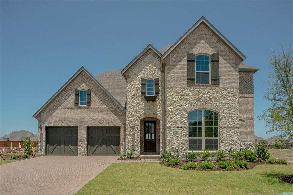 1700 Oakcrest Drive - Photo 1
