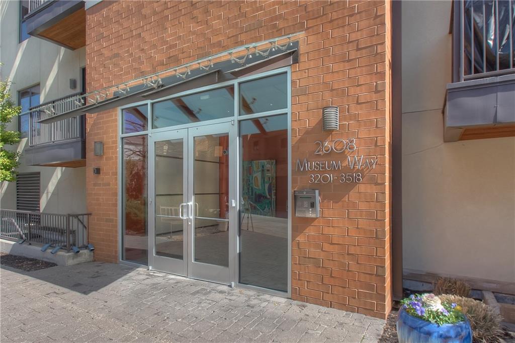 2608 Museum Way - Photo 1