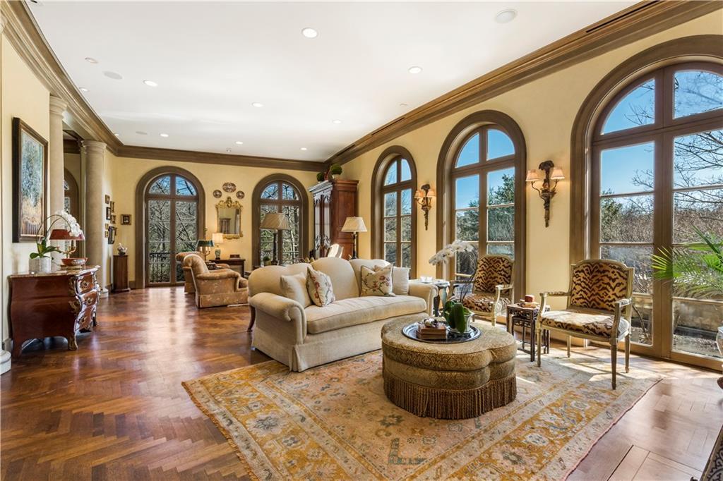 3901 Turtle Creek Boulevard - Photo 1