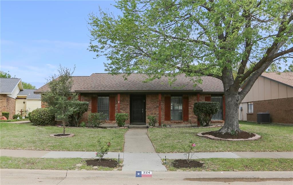 324 Woodhurst Place - Photo 1