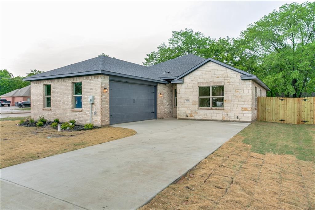 2313 Doty Lane - Photo 1